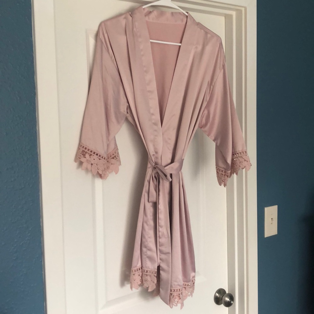 Satin robe